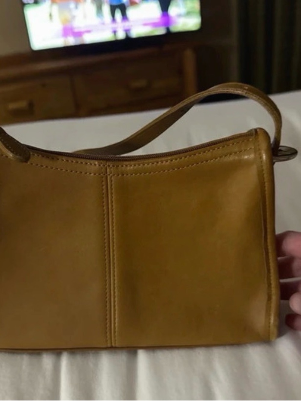 1988 Coach Tan Leather Shoulder Bag
